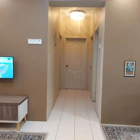 Amir Homestay Bangi @ Seri Putra Kajang Exterior photo